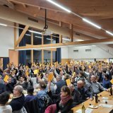 Dans une salle comble, les membres du Centre Valais romand ont validé à l'unanimité la candidature de Christophe Darbellay au Conseil d'Etat.